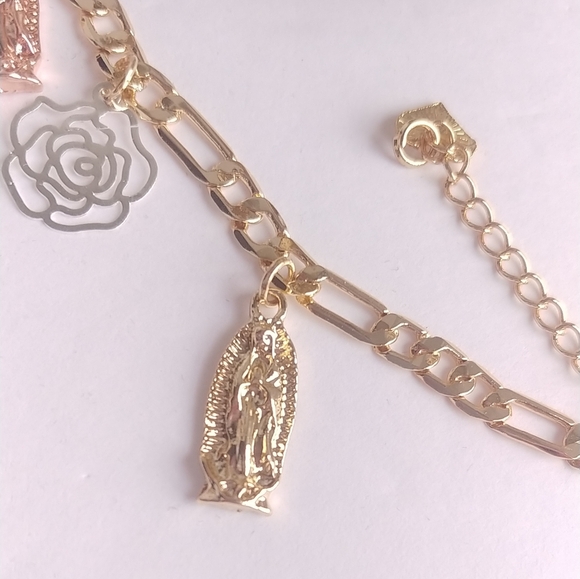 Gold Filled Tricolor Virgin Mary Roses Charm Bracelet - Picture 2 of 4
